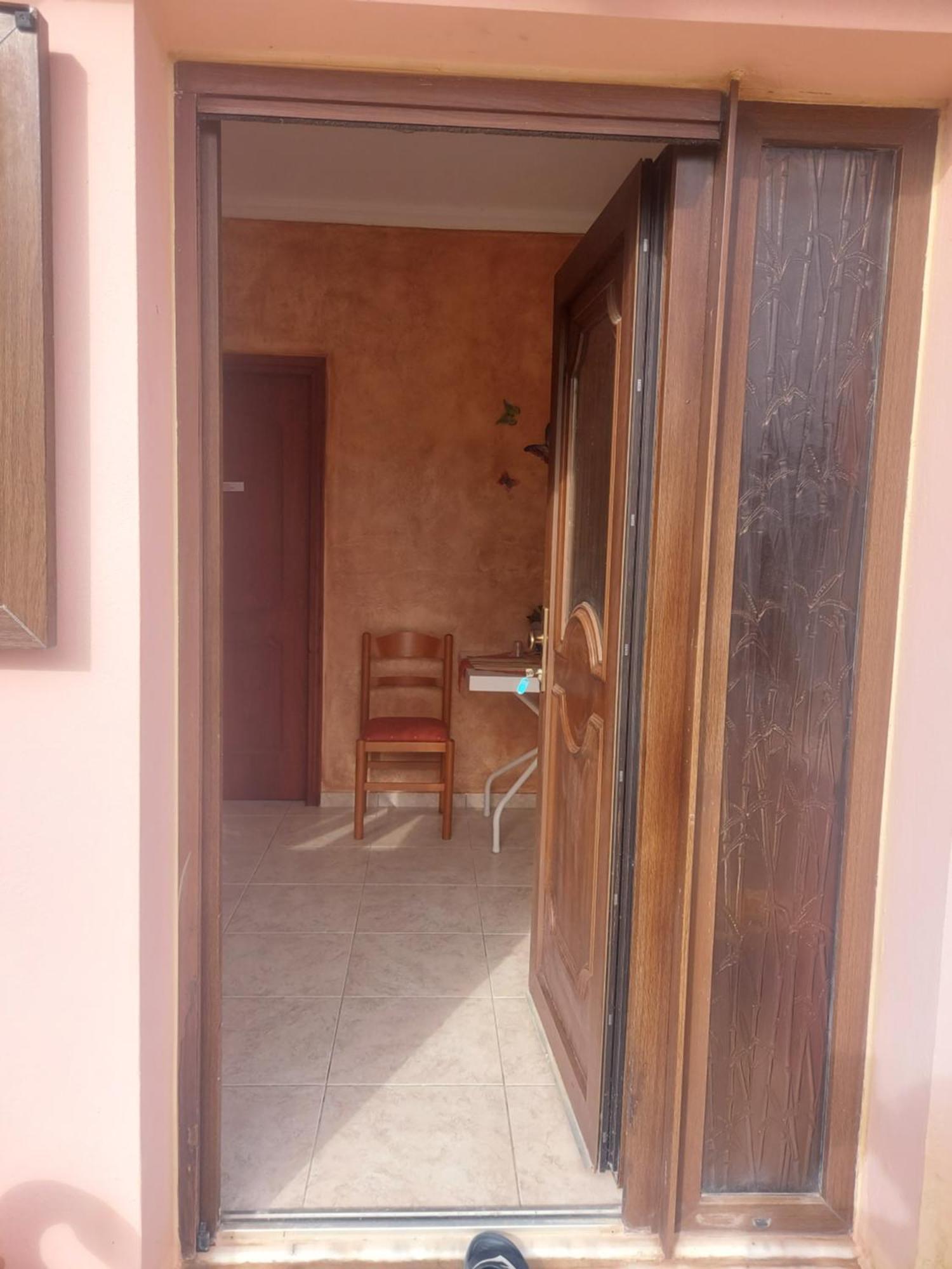 Kastro Studios Pigí Rum bild
